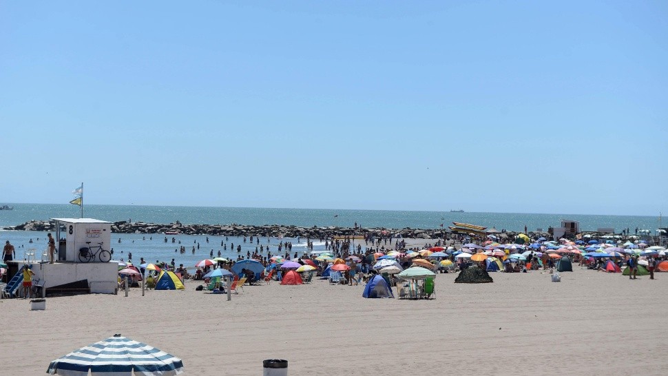 Mar del Plata, uno de los destinos más elegidos por los argentinos para vacacionar (Nahuel Ventura / Crónica / Archivo).