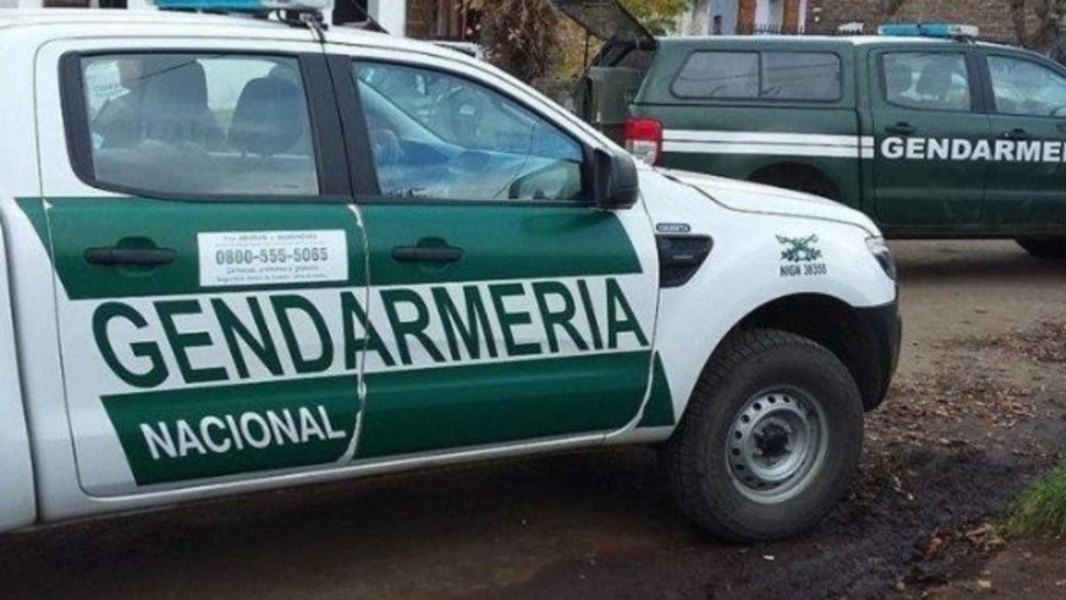 Miembros de la Gendarmería Nacional Argentina fueron convocar para efectuar peritajes.