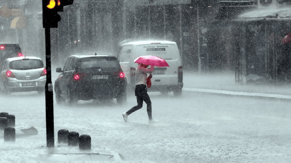 Atención, se viene la lluvia.