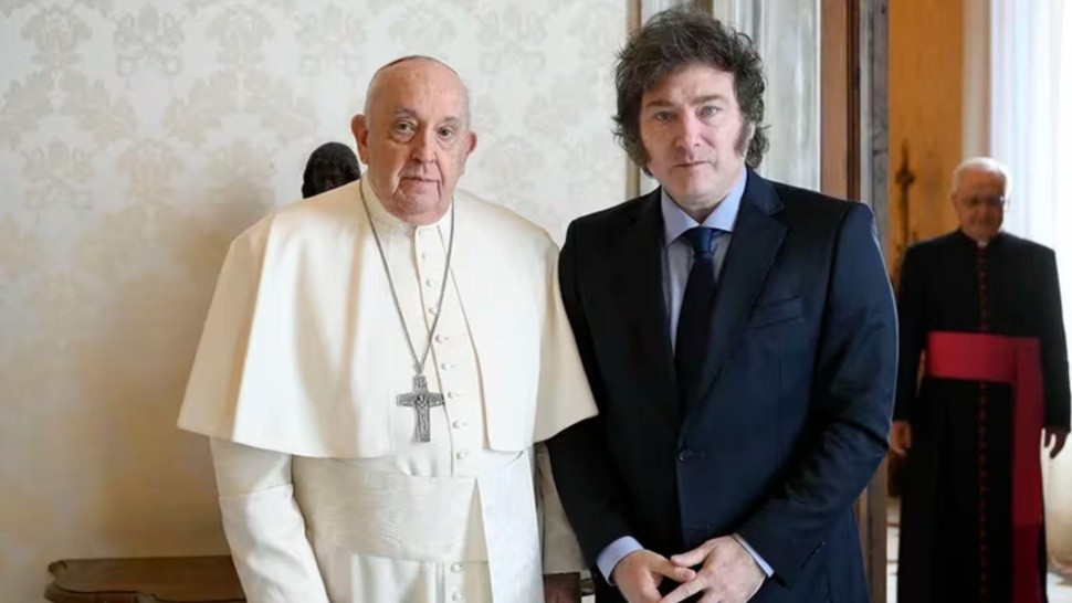 El presidente Javier Milei junto al Papa Francisco en El Vaticano (Télam).