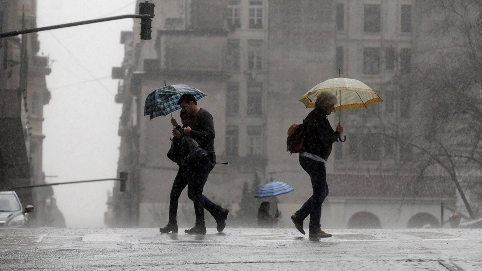 El Servicio Meteorológico Nacional (SMN) emitió una alerta amarilla para varias provincias.