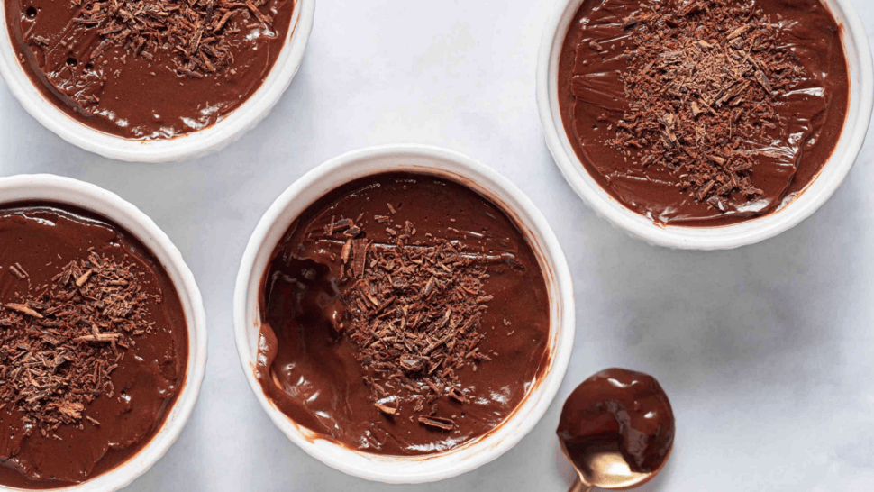 Postre de chocolate al estilo Sandy: mirá cómo hacerlo con pocos ingredientes.