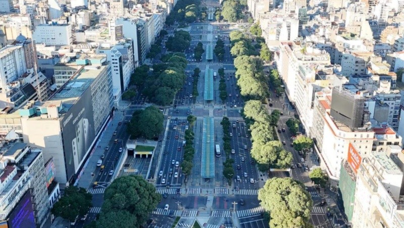 El paro convocado por la CGT el pasado jueves afectó a varias líneas de colectivos, luego de la   <a href='https://www.cronica.com.ar/tags/UTA'>UTA</a> se sumará a la protesta (Archivo).