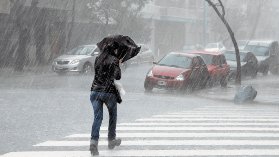 Alerta por lluvias y vientos para varias provincias: ¿Cuáles son las zonas afectadas?