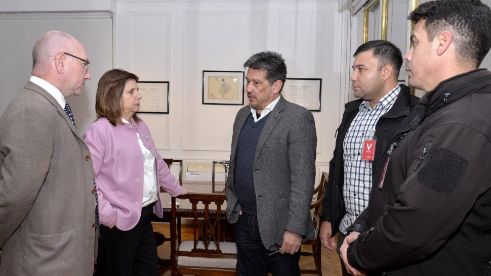 Patricia Bullrich viaja a Corrientes para seguir de cerca la investigación del caso Loan Peña.