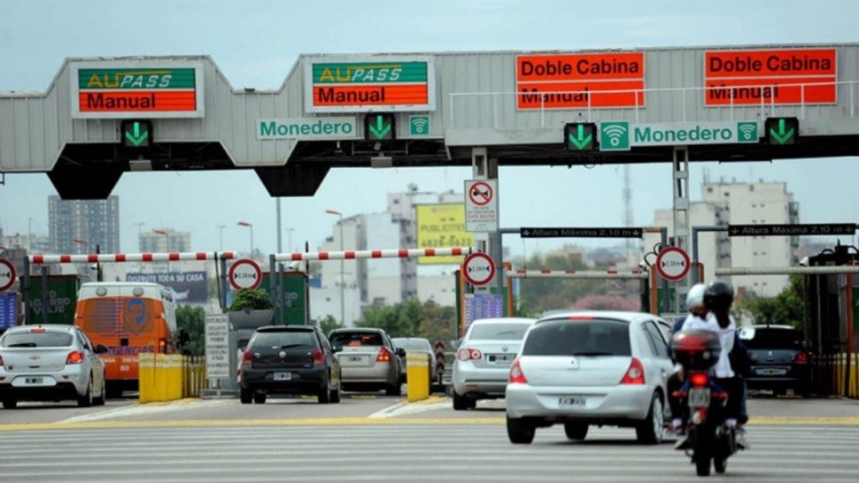 Aumentan peajes de rutas y autopistas nacionales.