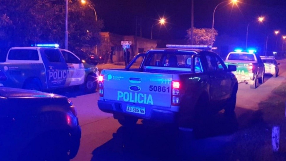 Los investigadores policiales realizaron diferentes procedimientos para capturar a los sospechosos.