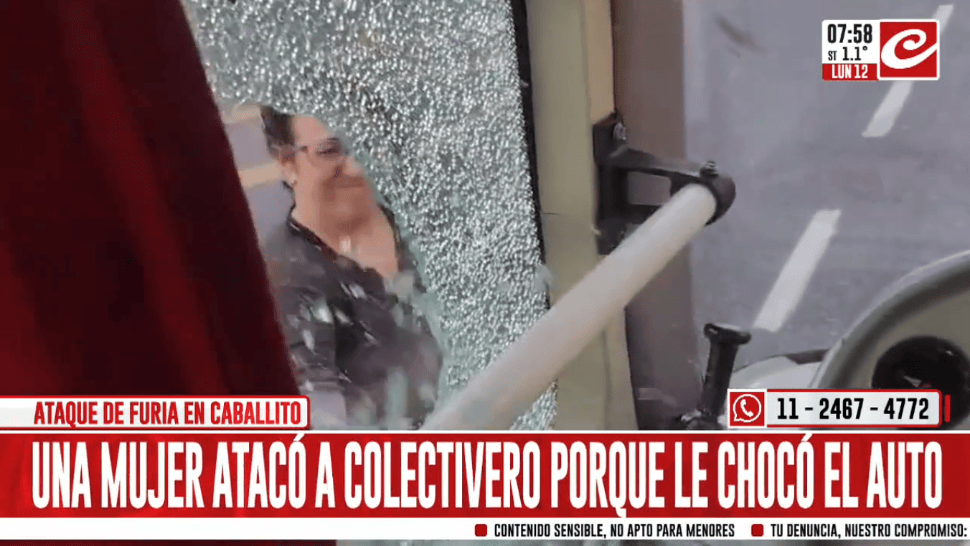 Insólito ataque de una conductora contra un colectivero en Caballito.