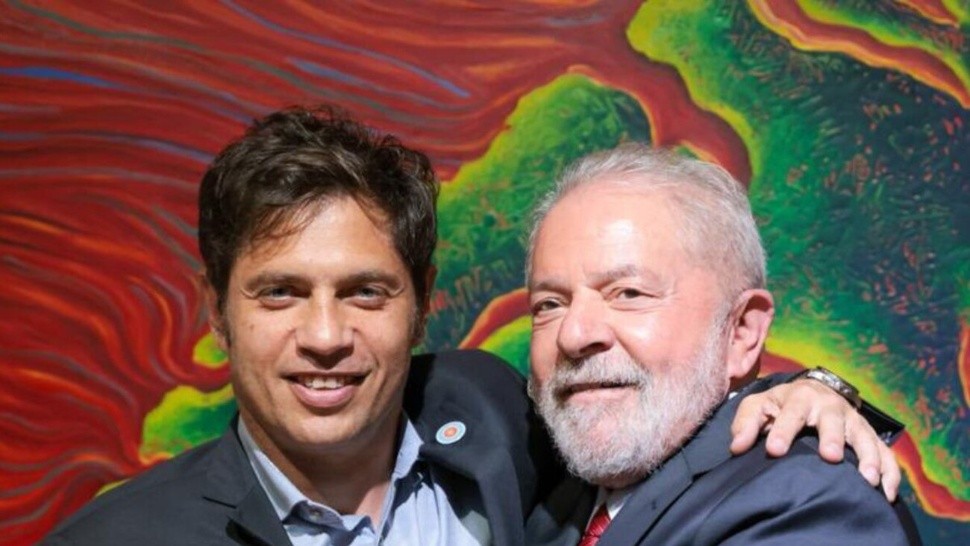 Axel Kicillof, junto a Lula da Silva, durante un encuentro mantenido tiempo atrás.