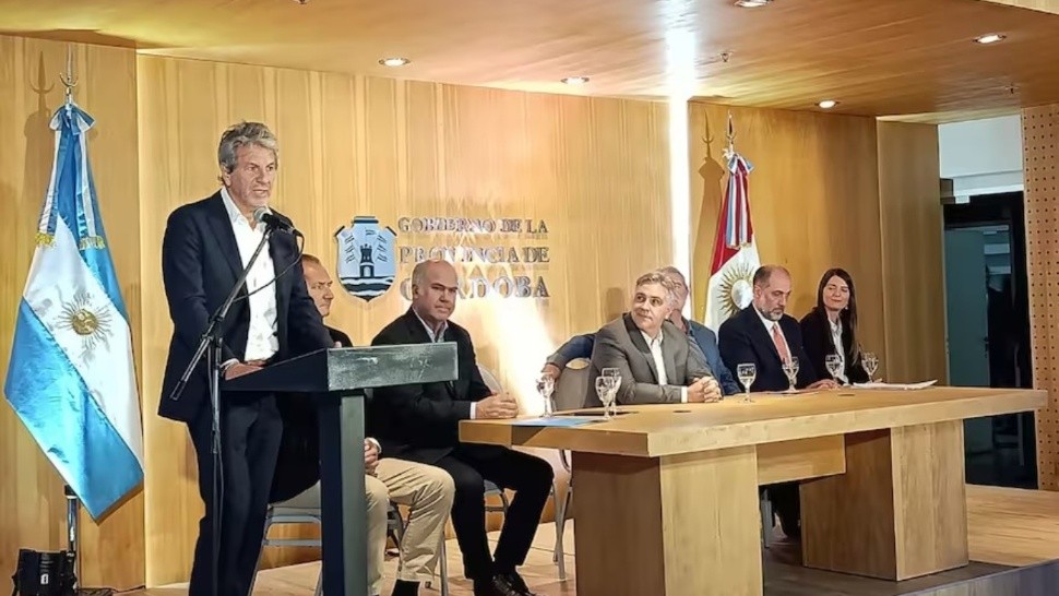 El secretario de Coordinación de Producción, Juan Pazo, en la presentación de los créditos para el campo.