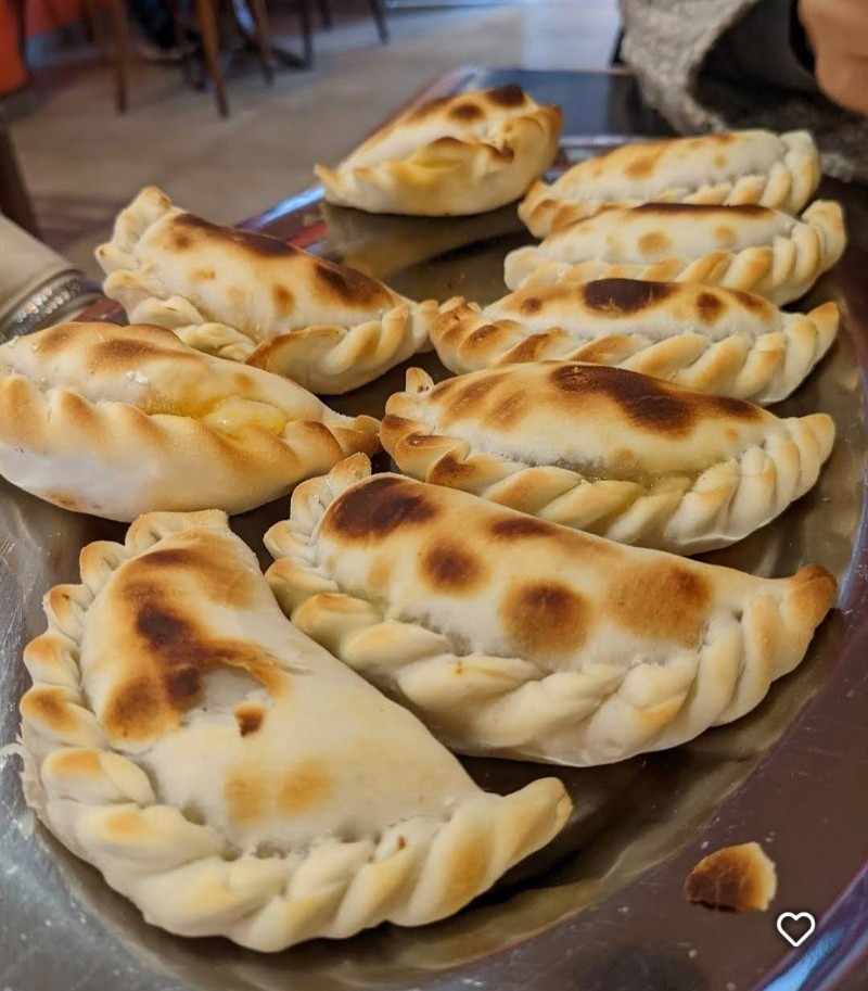  Las empanadas que pidiò el comensal.