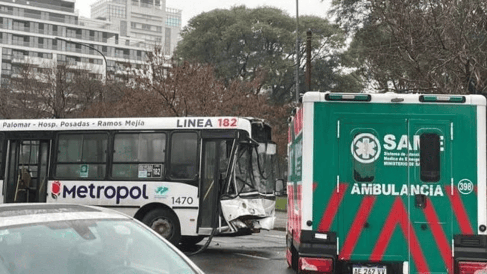 El accidente dejó un saldo de seis heridos.