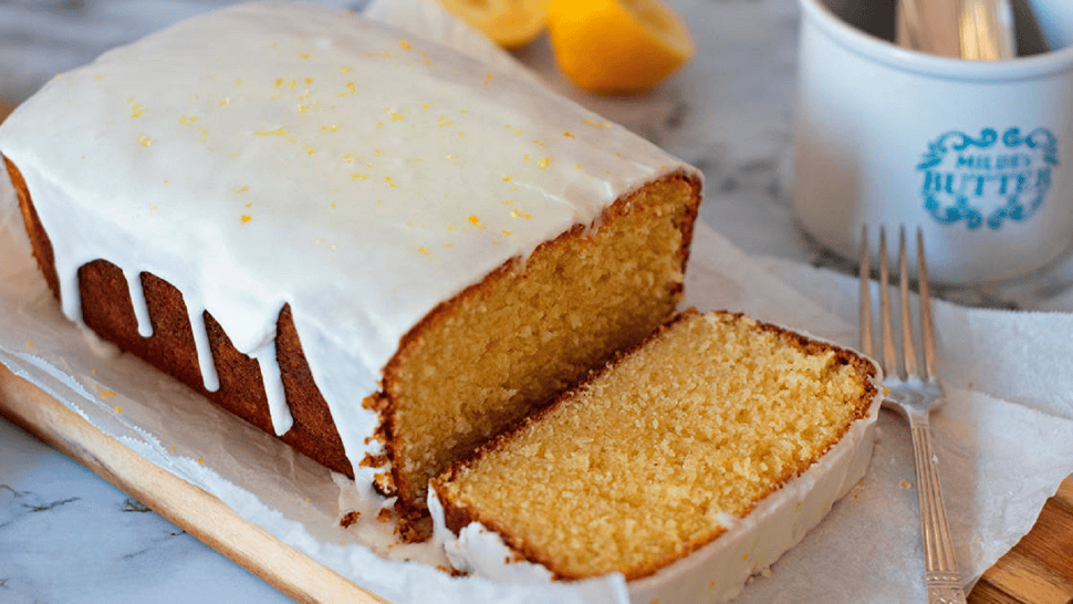 Una receta que te salva la merienda: budín de naranja húmedo y muy fácil de hacer.