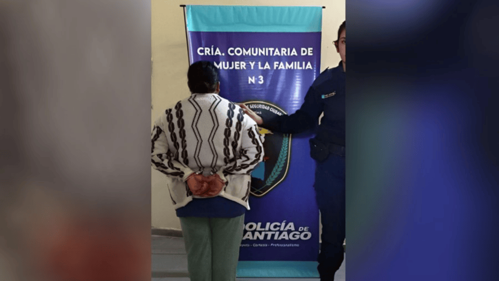 Detenida por prostituir a una adolescente.