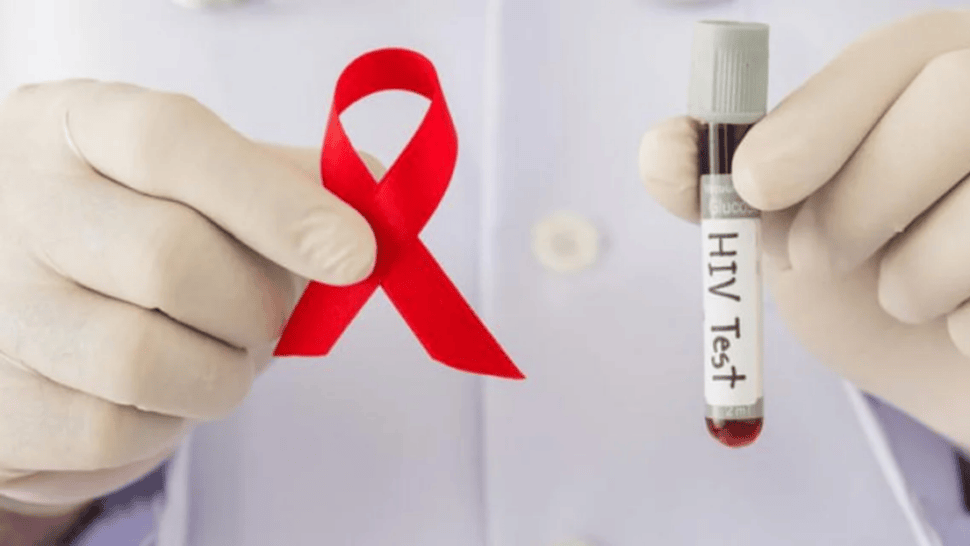 Condenaron a un hombre por contagiar con HIV a su ex pareja.