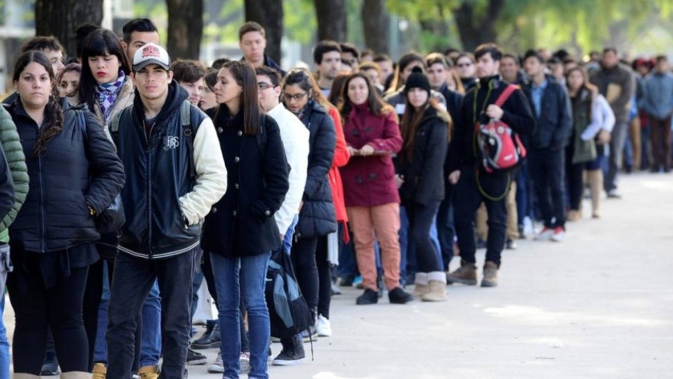 EL DESEMPLEO EN EL PRIMER TRIMESTRE DE ESTE AÑO MARCÓ EL 7,7%.