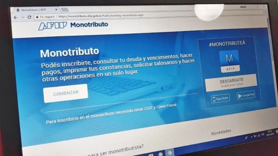 La AFIP dio precisiones sobre la recategorización y la exclusión de monotributistas en el blanqueo.