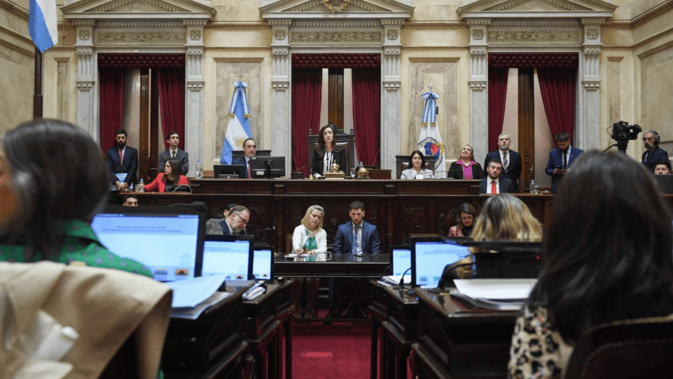 ¡EN VIVO! Senado: tratará hoy el DNU de la SIDE, y larga sesión por debate del proyecto de Boleta Única y Ley de Financiamiento Universitario