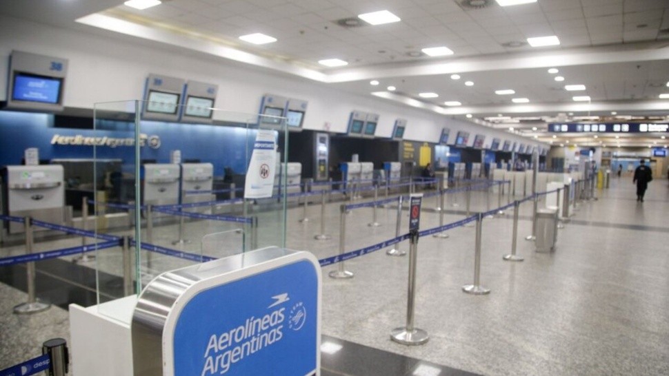 Cientos de vuelos de Aerolíneas Argentinas fueron cancelados (Archivo).