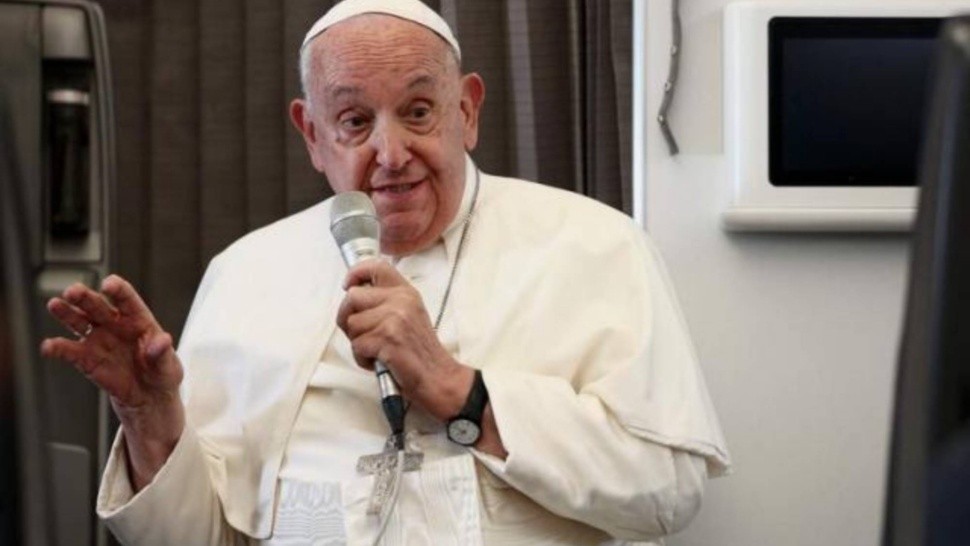 El Papa Francisco pidió paz para Venezuela y afirmó que 