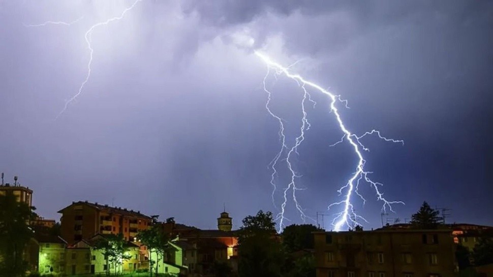 Alerta por un fin de semana “pasado por agua”: prevén fuertes e intensas tormentas para varias provincias