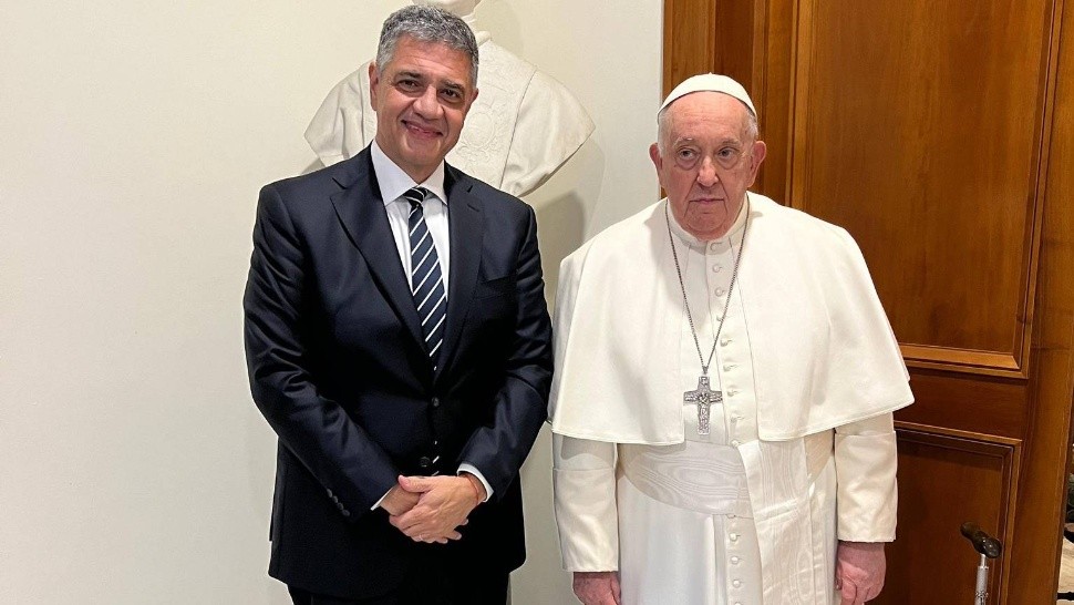 Jorge Macri se refirió a las críticas del Papa Francisco por el uso de gas pimienta contra manifestantes.