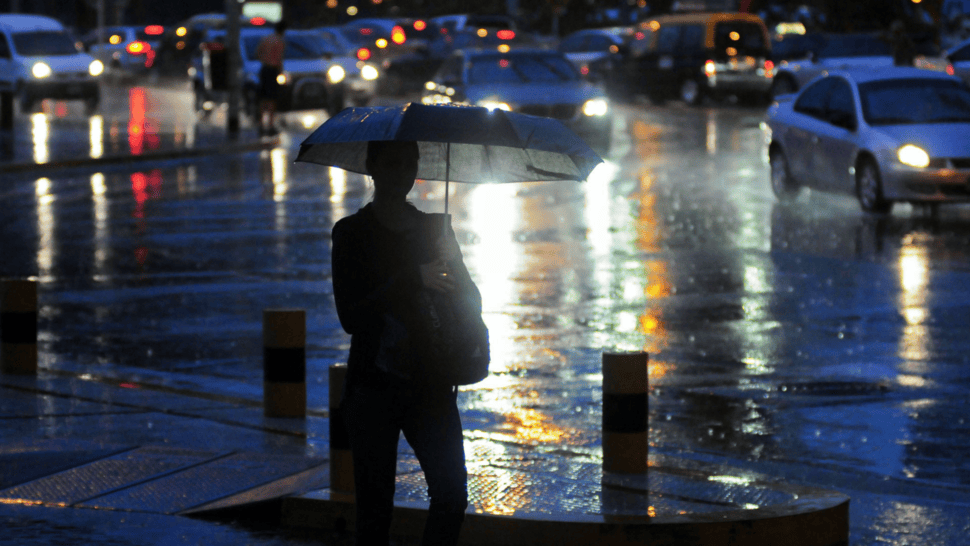 Continúa el mal tiempo en la Ciudad y los alrededores: ¿Hasta cuándo llueve?