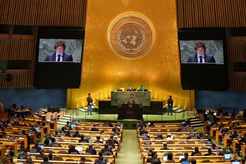 El presidente Javier Milei dio su primer discurso ante la   <a href='https://www.cronica.com.ar/tags/ONU'>ONU</a> e hizo una fuerte crítica al organismo. 