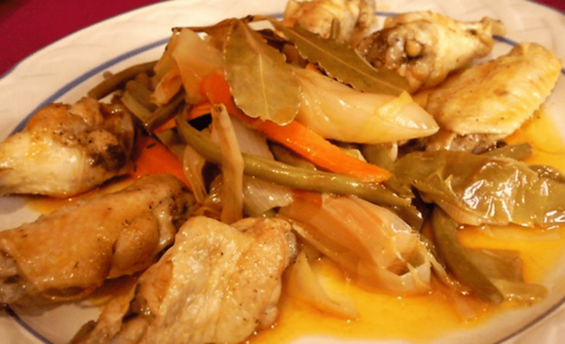 El escabeche de gallina es ideal para frezar y picadas.  