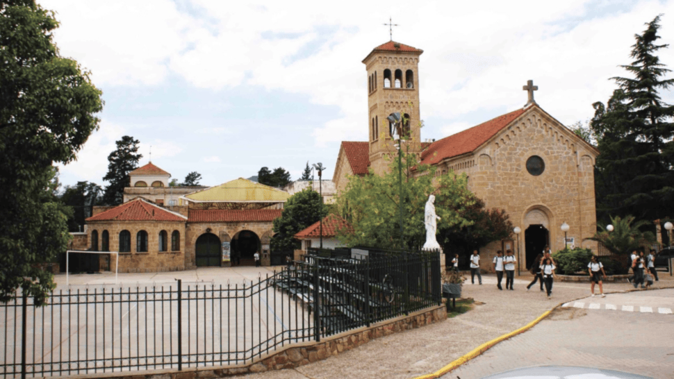 La parroquia donde se encuentra el Instituto Parroquial Bernardo D’Elía. (Foto: Facebook)