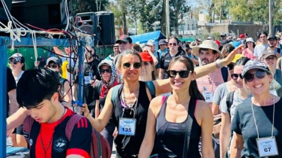 Pampita presente en la peregrinación de Luján.