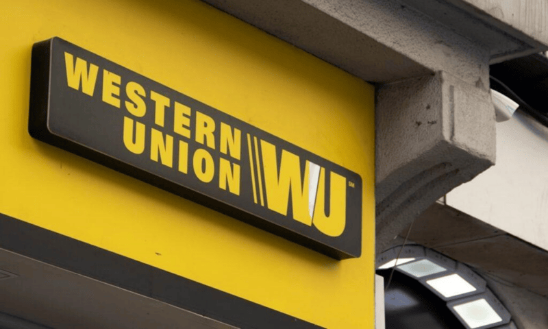 Western Union cuenta con sucursales en todo el país y pública las vacantes en LinkedIn. 