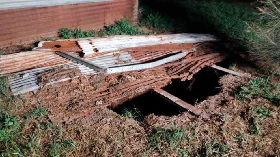 Acá, en este pozo de baño, fue encontrado el cuerpo de Roberto Guardia. Crédito: De Chivilcoy.