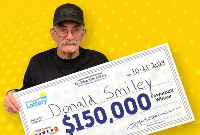  Donald Smiley, ganador de 150 mil dólares.