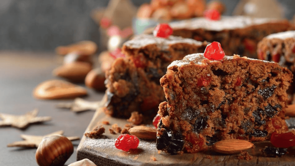 Bara brith, la torta negra galesa que es furor en redes y queda súper sabrosa.