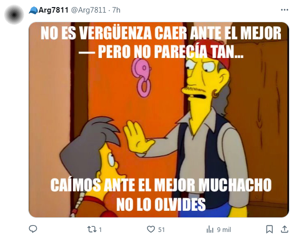 Los mejores memes al video de la joven argentina engañada con el mural (Captura X).