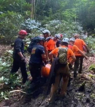  El hombre fue encontrado en el último momento de la búsqueda (Grupo de   <a href='https://www.cronica.com.ar/tags/Rescate'>Rescate</a> de Wolfe).