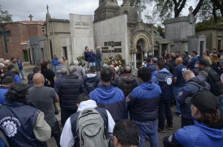 Homenaje a José Ignacio Rucci. (Fernando Pérez Re/Crónica)