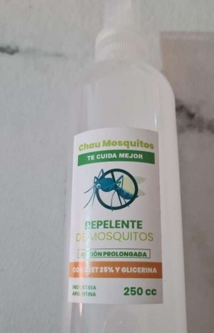 El repelente de mosquitos prohibido por la   <a href='https://www.cronica.com.ar/tags/ANMAT'>ANMAT</a>.