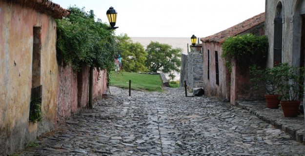 Colonia del Sacramento, a menos de 3 horas de Fray Bentos 