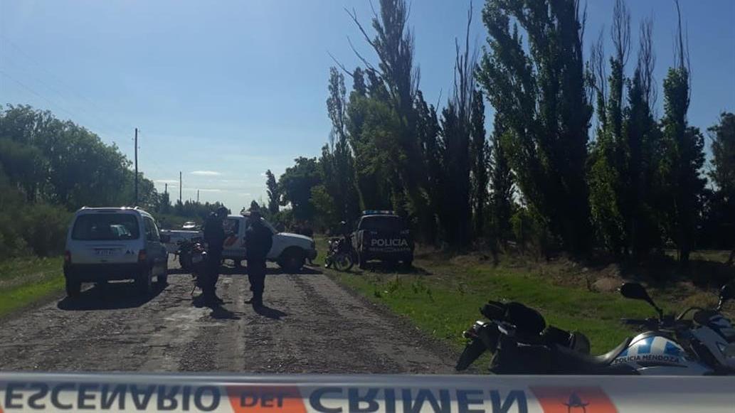 Así trabajaba la policía en el lugar. (Gentileza FMViñas)