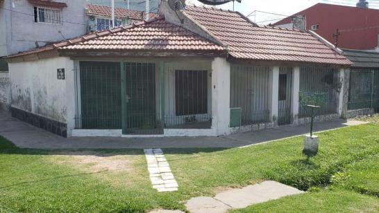 En este domicilio de Villa Santa Rita ocurrió el crimen.