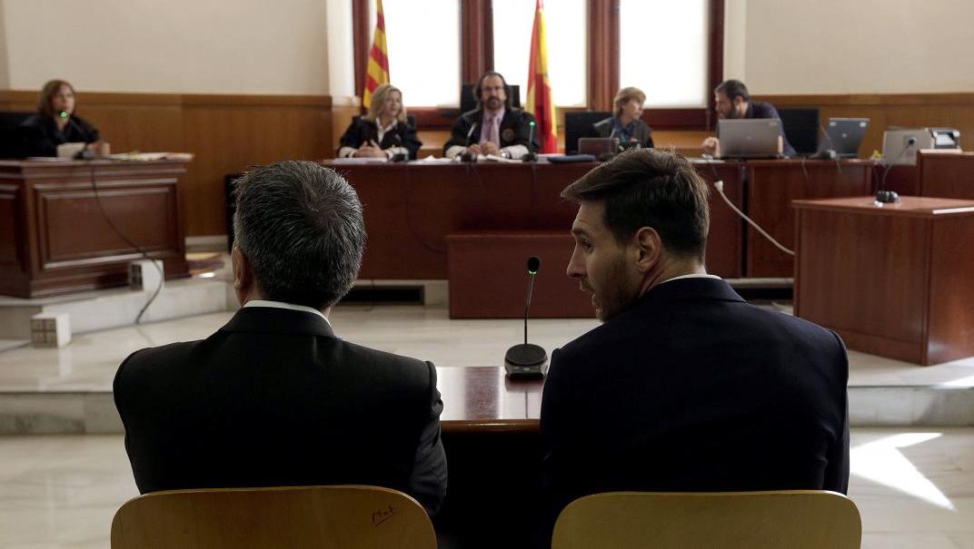 Lionel Messi, podría ir a juicio por los manejos en su Fundación (archivo).