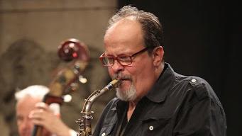 Marcelo Peralta, el saxofonista de 59 años que murió en Madrid. 