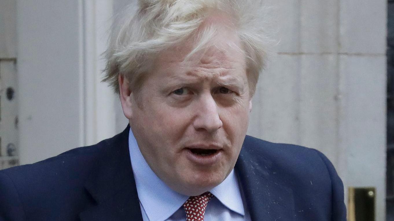 La salud de Boris Johnson, infectado con el Covid-19, empeoró en las últimas horas.