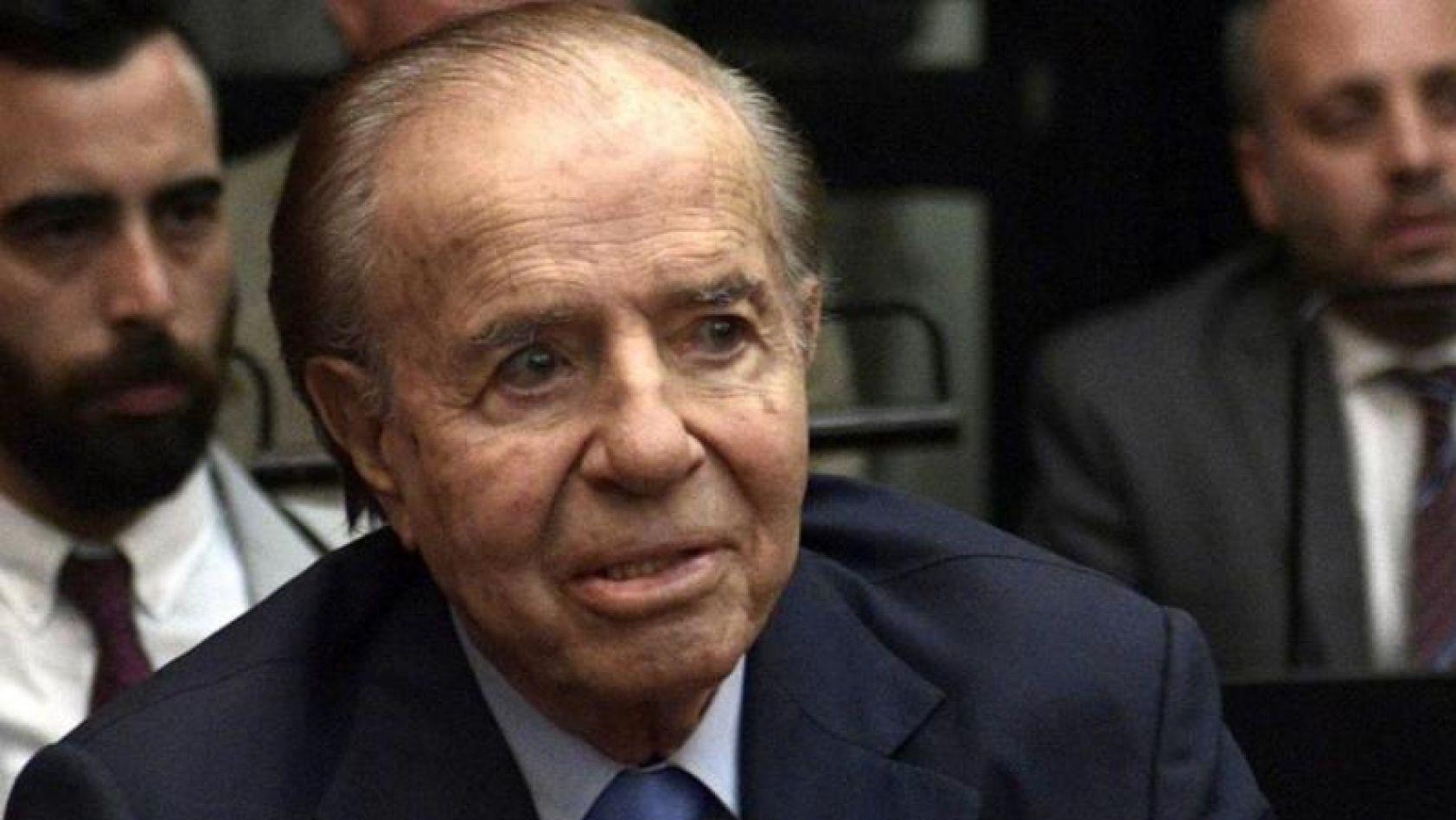 El ex presidente Carlos Menem se sometió a un hisopado para ver si tiene covid-19.