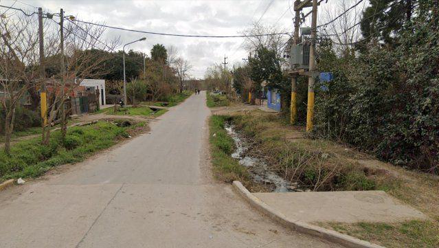 En esa cuadra fue golpeado el delincuente de 21 años, en la localidad de San Lorenzo, Santa Fe.