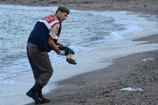 A cinco años de la muerte de Aylan Kurdi, el problema de los refugiados se agrava por la pandemia