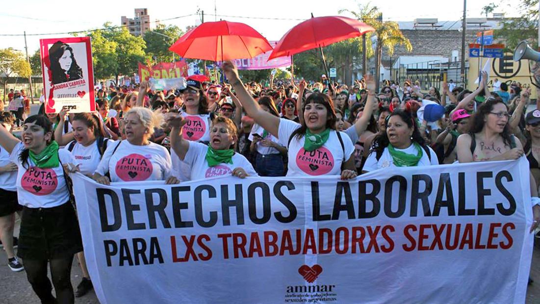 Las trabajadoras y trabajadores sexuales en una de las últimas marchas.