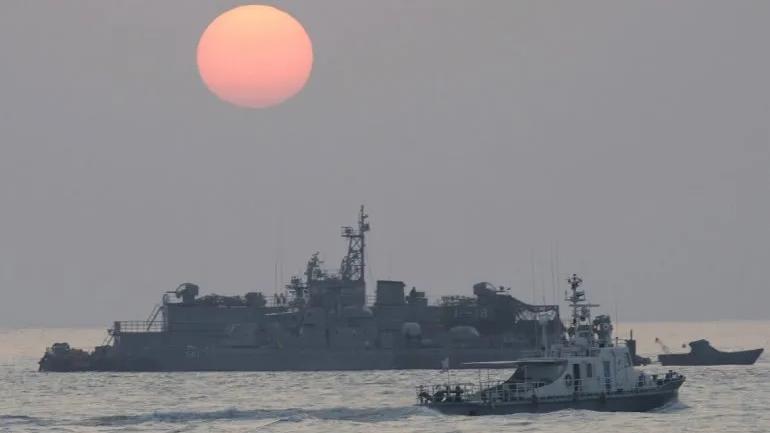 El funcionario presuntamente asesinado estaba en un barco controlando la pesca ilegal, cerca de la frontera marítima (Gentileza AP).